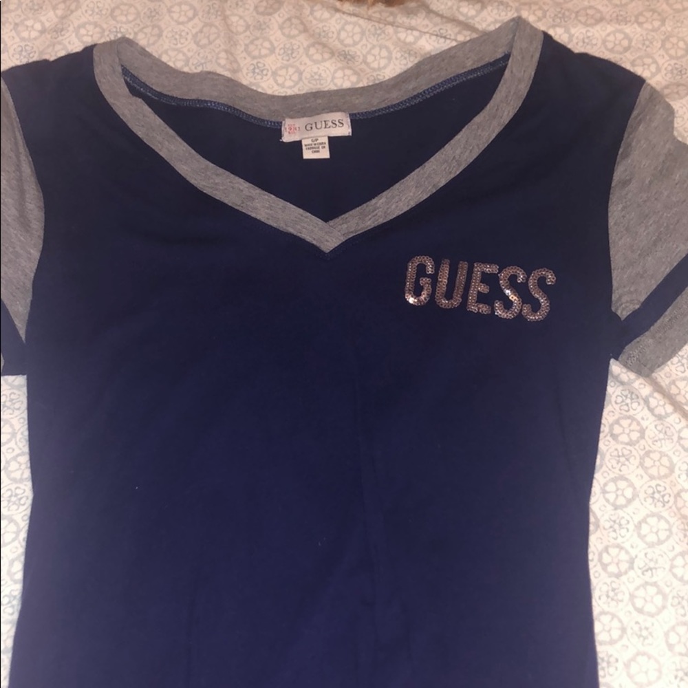 Guess T-shirt